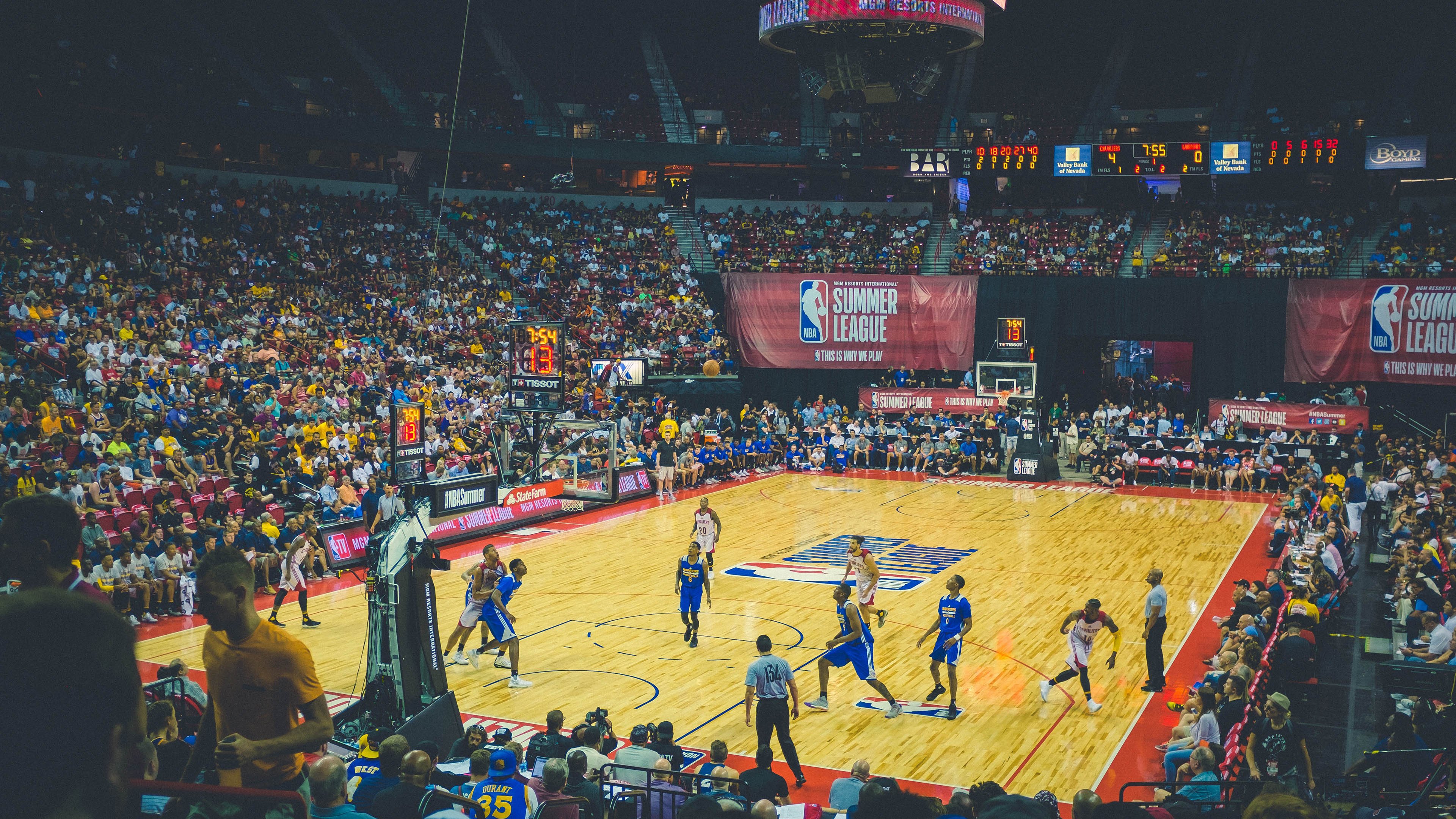 开云APP-CBA成为中国体育产业的标志性赛事，体育篮球cba竞赛情况